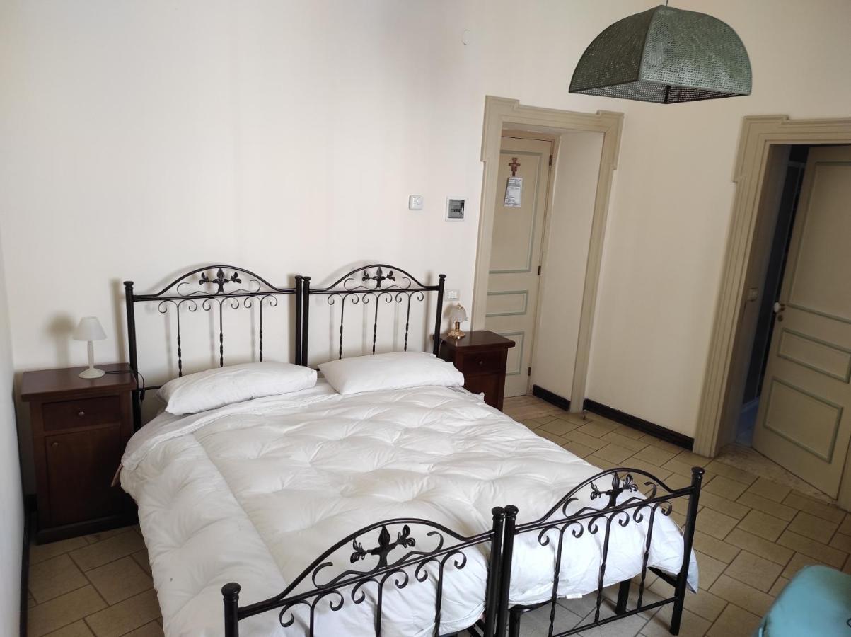 Antica Dimora Palazzo Rovitti Bed and Breakfast Cerchiara di Calabria Buitenkant foto