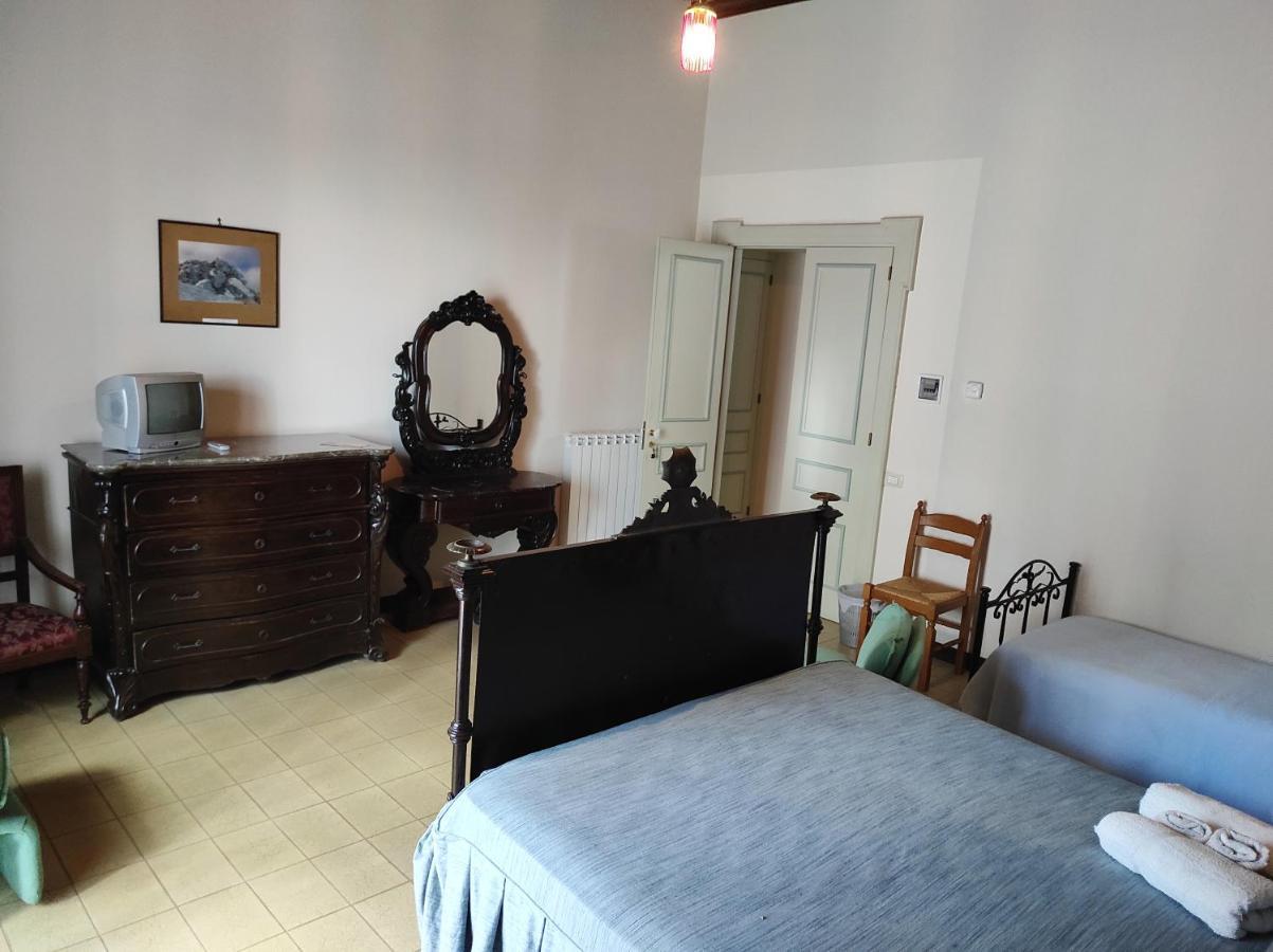 Antica Dimora Palazzo Rovitti Bed and Breakfast Cerchiara di Calabria Buitenkant foto