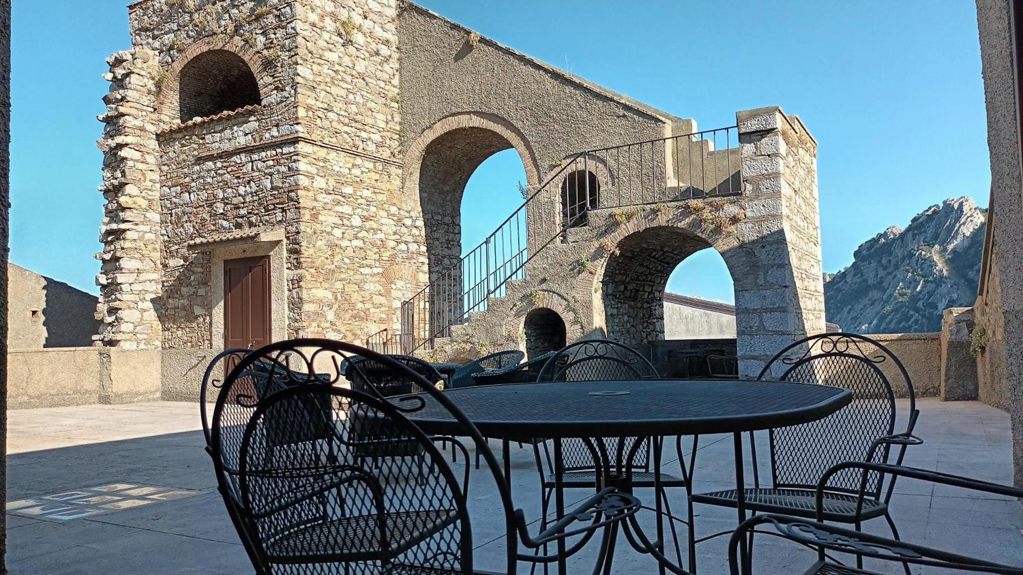Antica Dimora Palazzo Rovitti Bed and Breakfast Cerchiara di Calabria Buitenkant foto